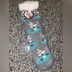 NWT Women’s cozy fuzzy socks
